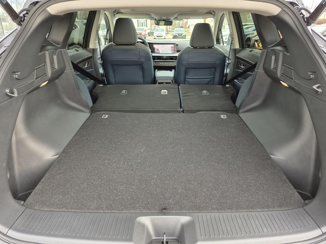 2025 Nissan Murano Platinum Photo45