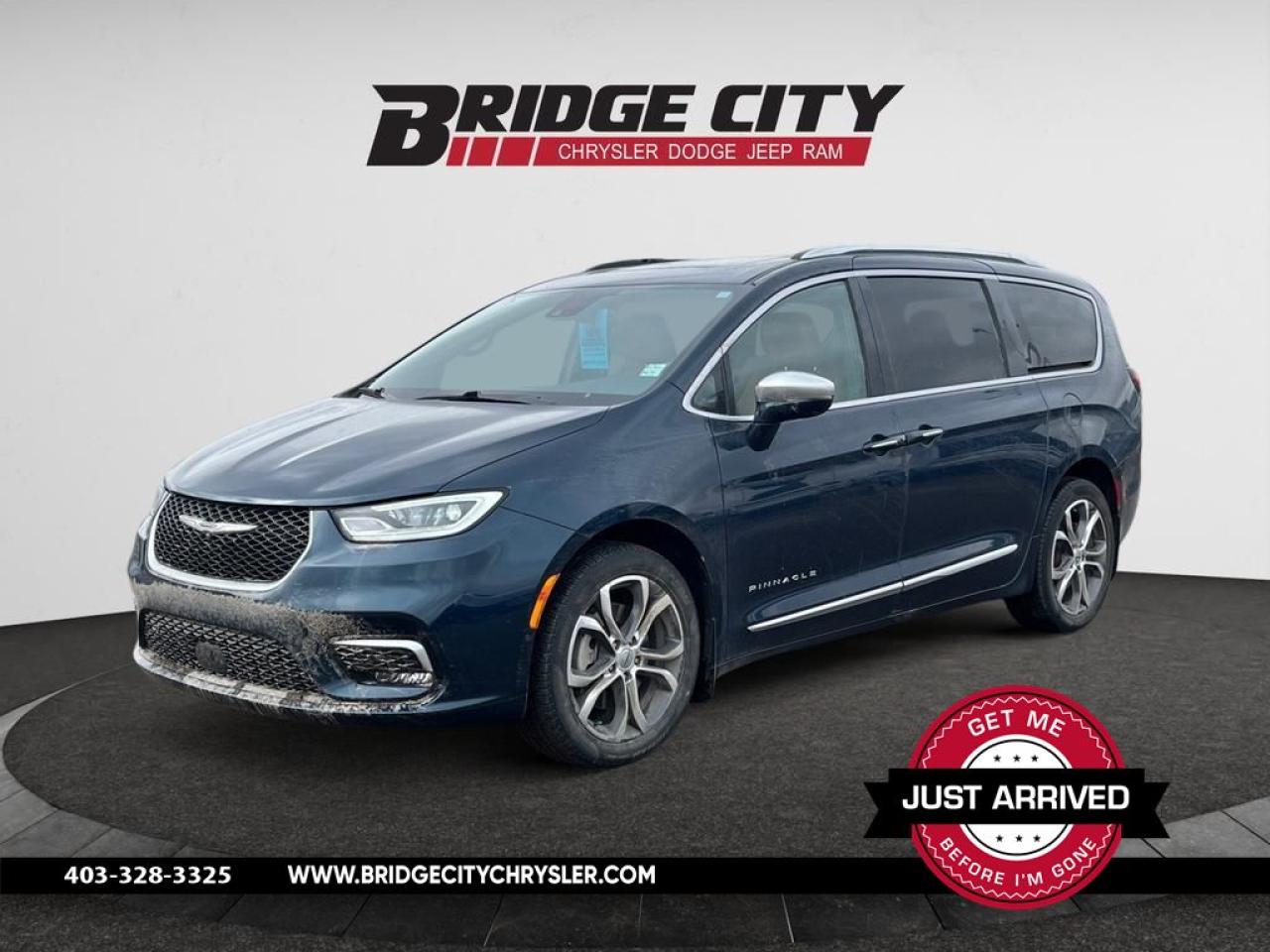 Used 2022 Chrysler Pacifica Pinnacle AWD - 10.1