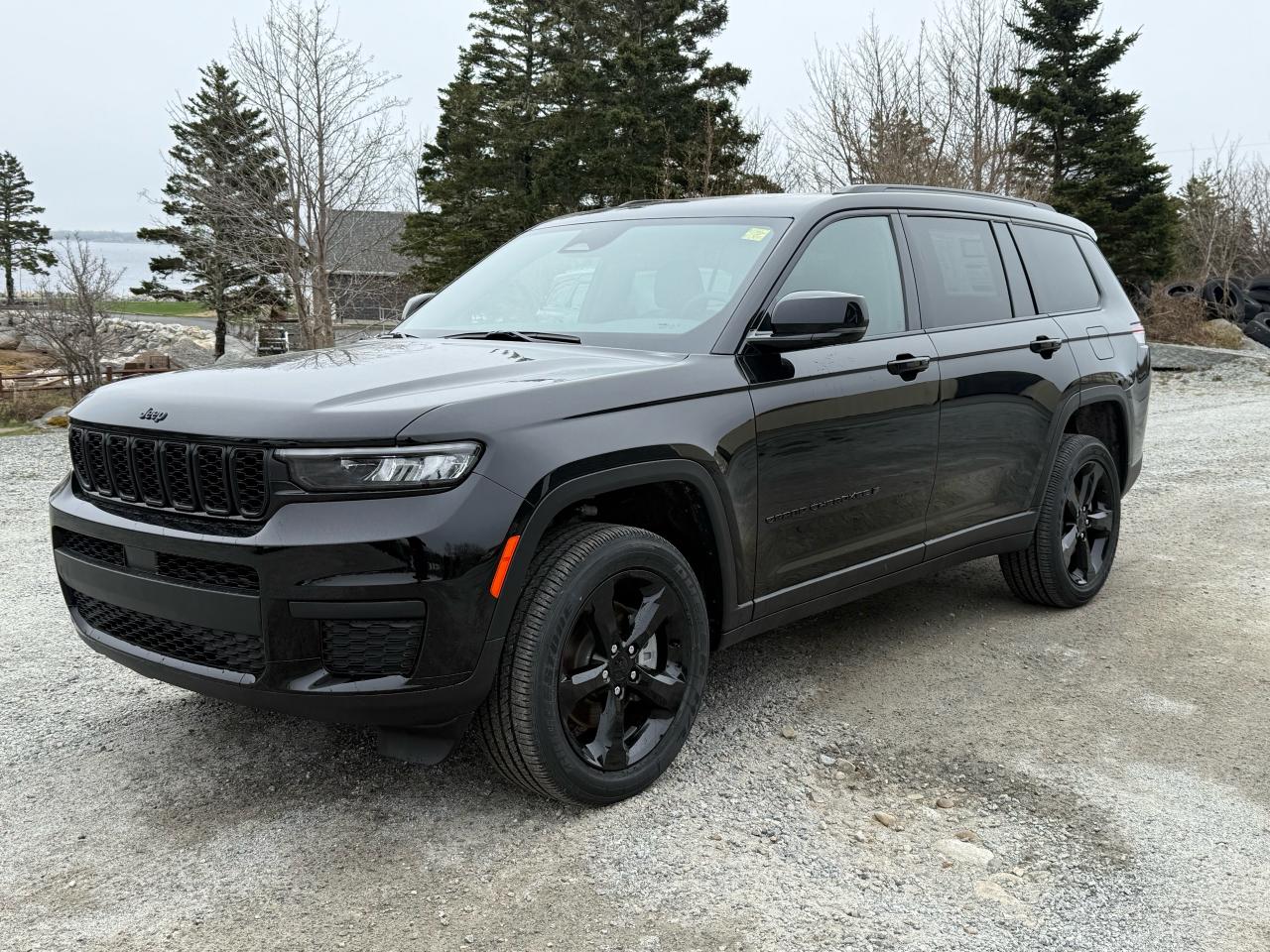 2025 Jeep Grand Cherokee L Altitude 4x4 Photo1
