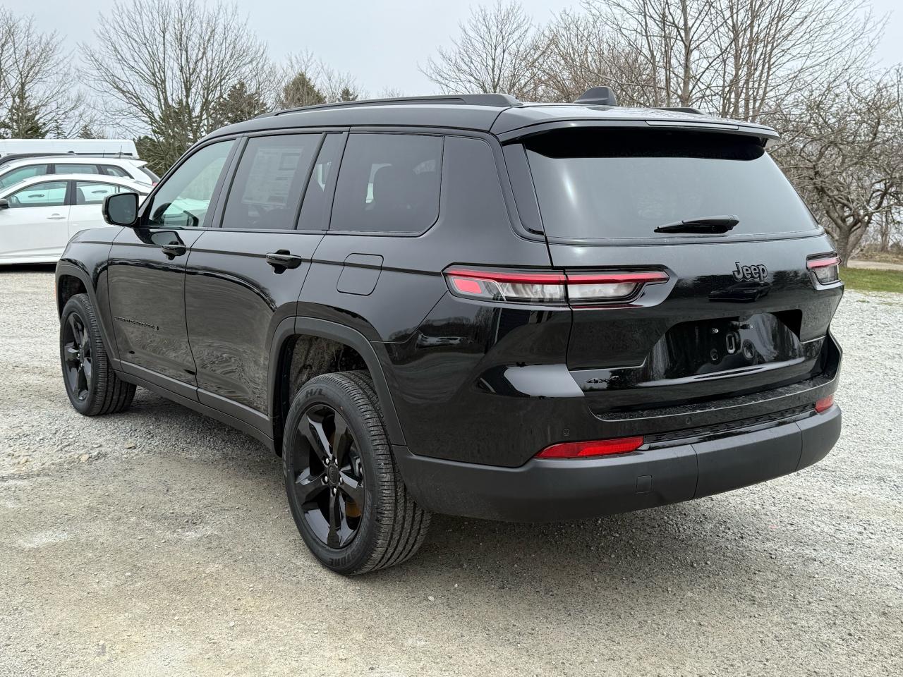 2025 Jeep Grand Cherokee L Altitude 4x4 Photo32