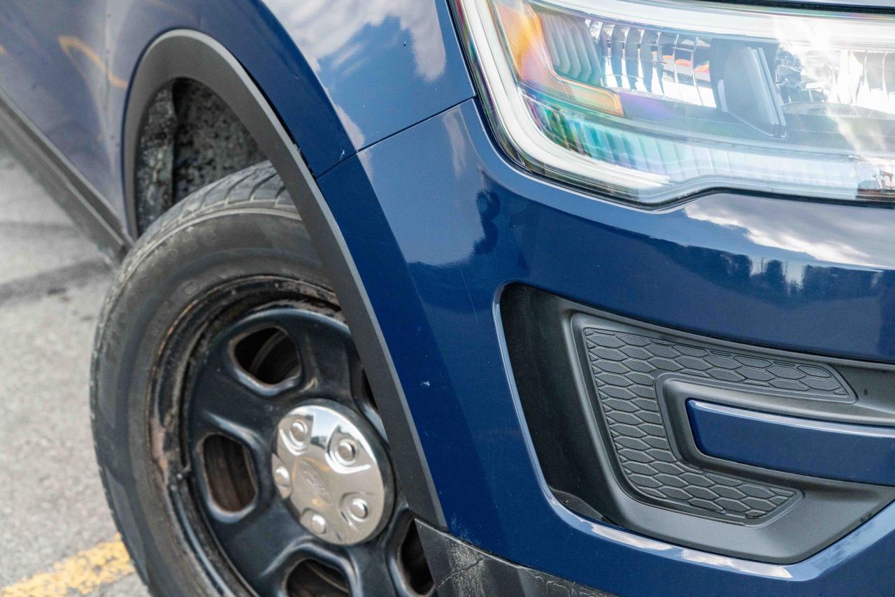 2019 Ford Explorer AWD POLICE INTERCEPTOR UTILITY - Photo #2