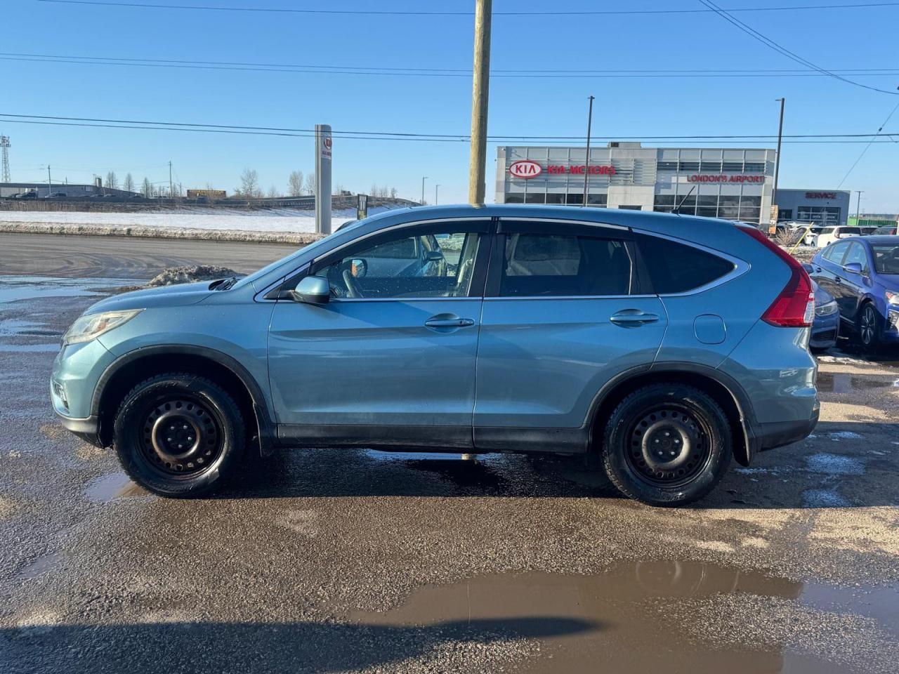 2015 Honda CR-V EX, AWD, ONLY 142KMS, NO ACCIDENT, 2 SETS RIMS - Photo #2