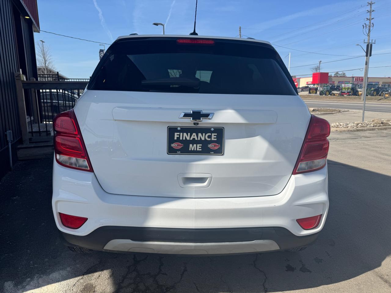 2019 Chevrolet Trax AWD 4dr LT - Photo #4