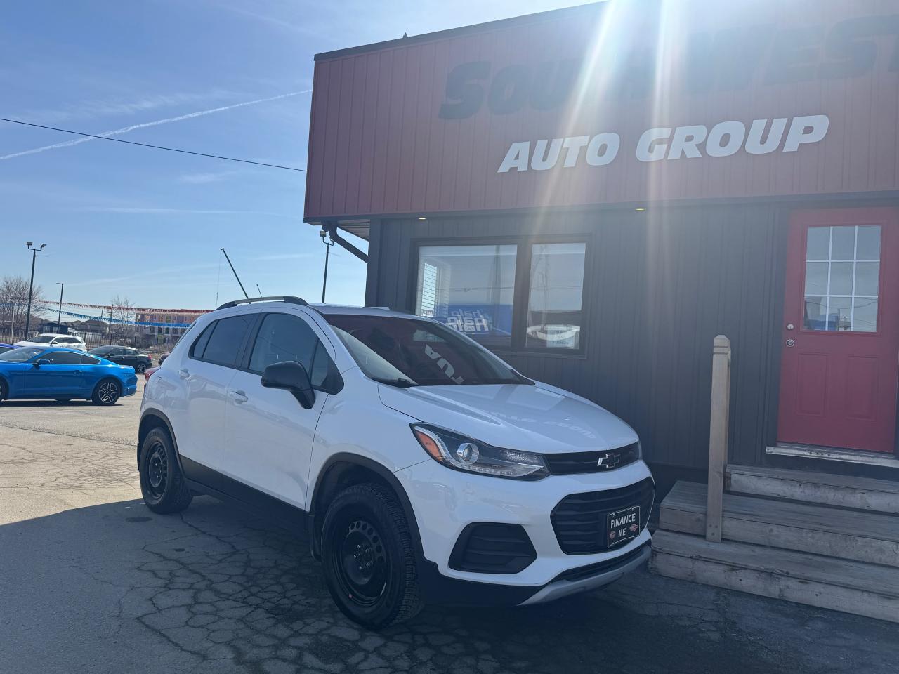 Used 2019 Chevrolet Trax AWD 4dr LT for sale in London, ON