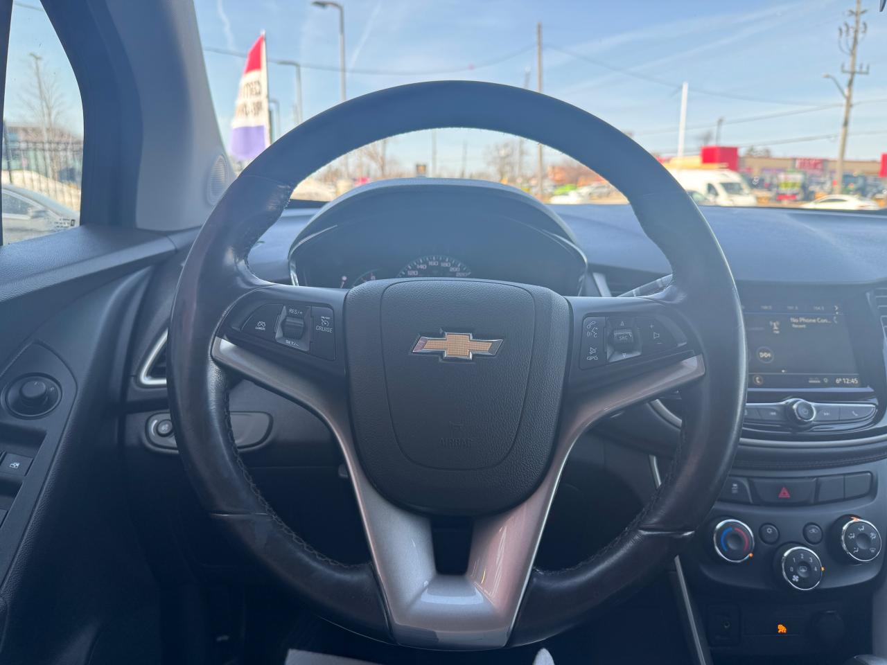 2019 Chevrolet Trax AWD 4dr LT - Photo #14
