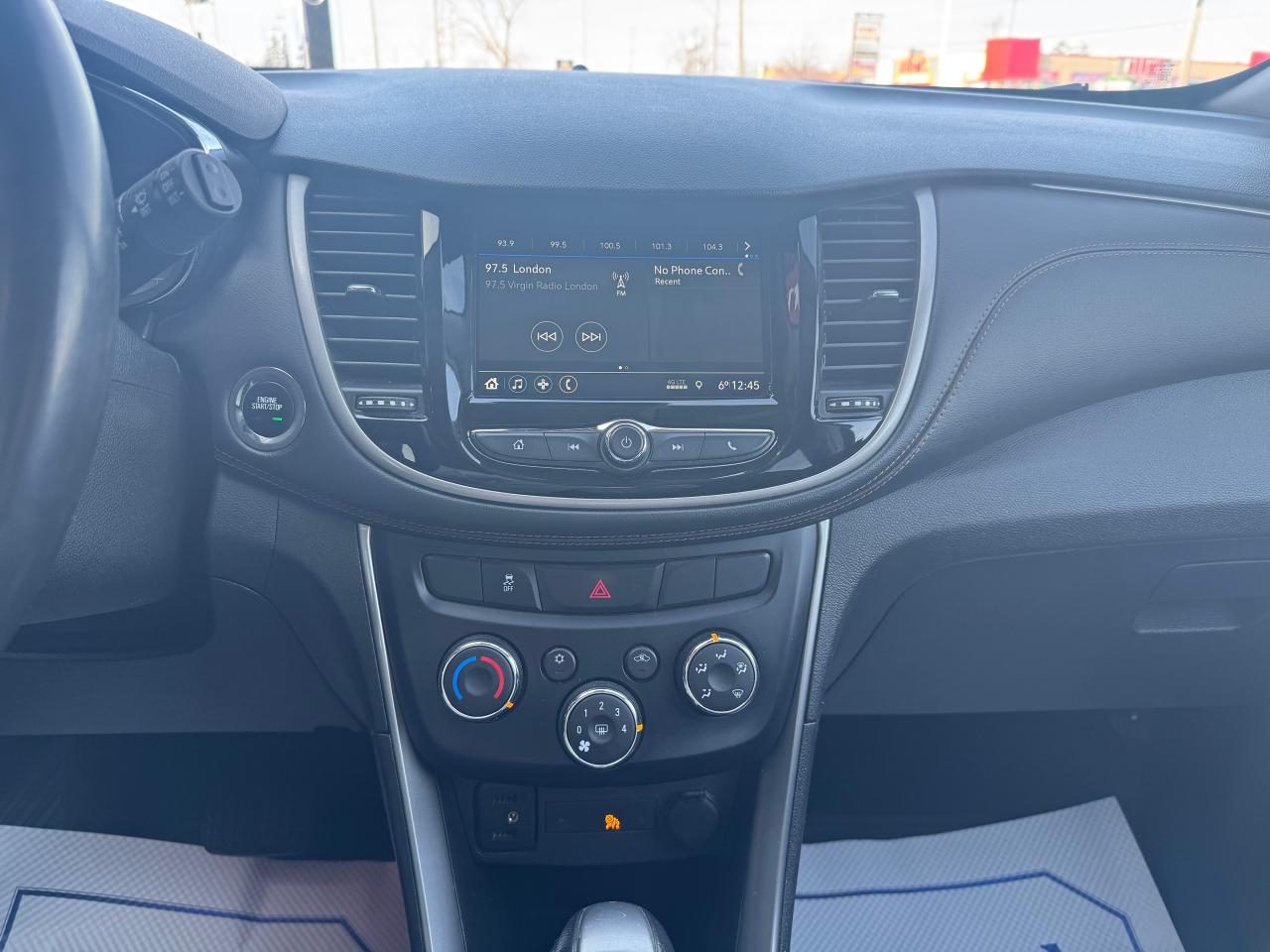 2019 Chevrolet Trax AWD 4dr LT - Photo #18