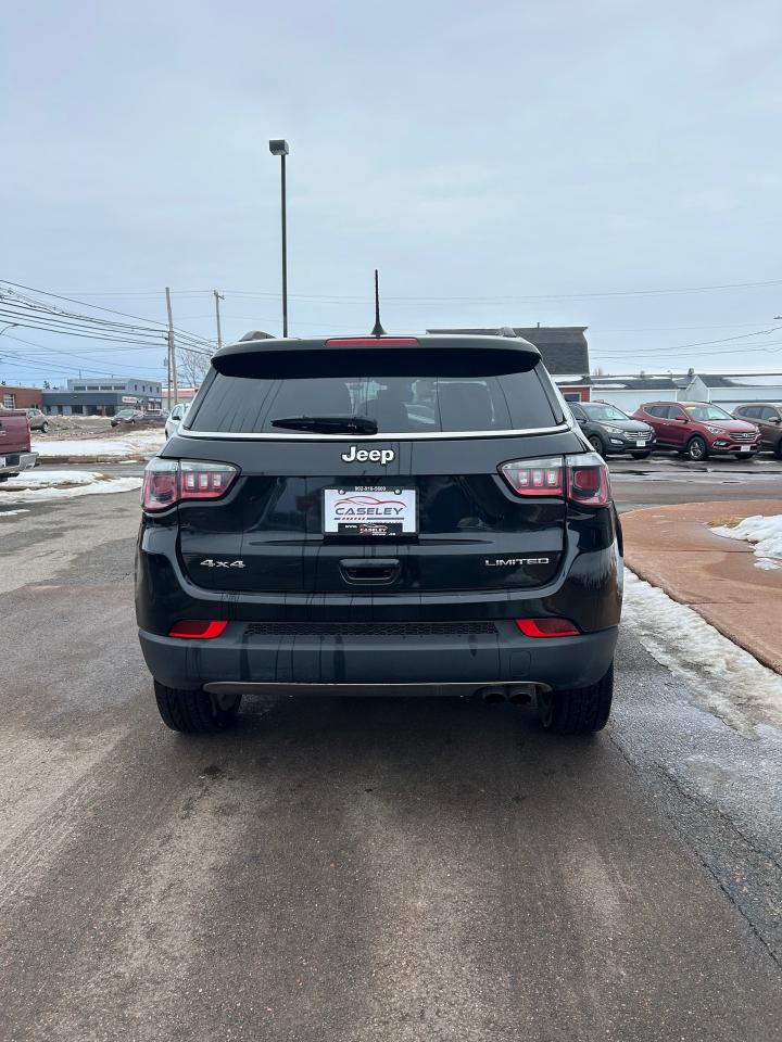 2018 Jeep Compass LIMITED - Photo #5