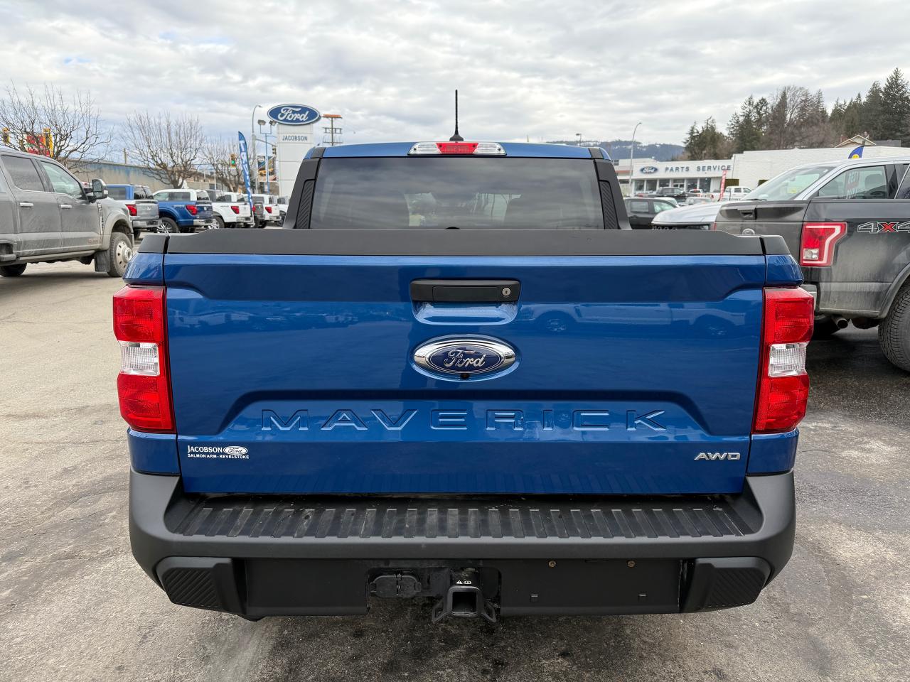 2024 Ford Maverick XLT Photo2