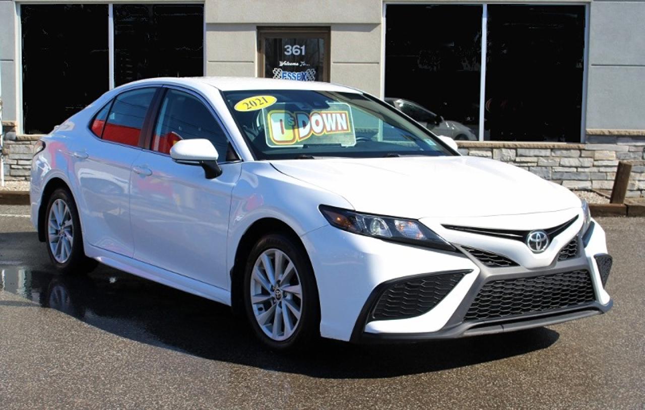 2021 Toyota Camry SE*Heated Seats*Bluetooth*Rear Cam*2.5L-4cyl - Photo #3