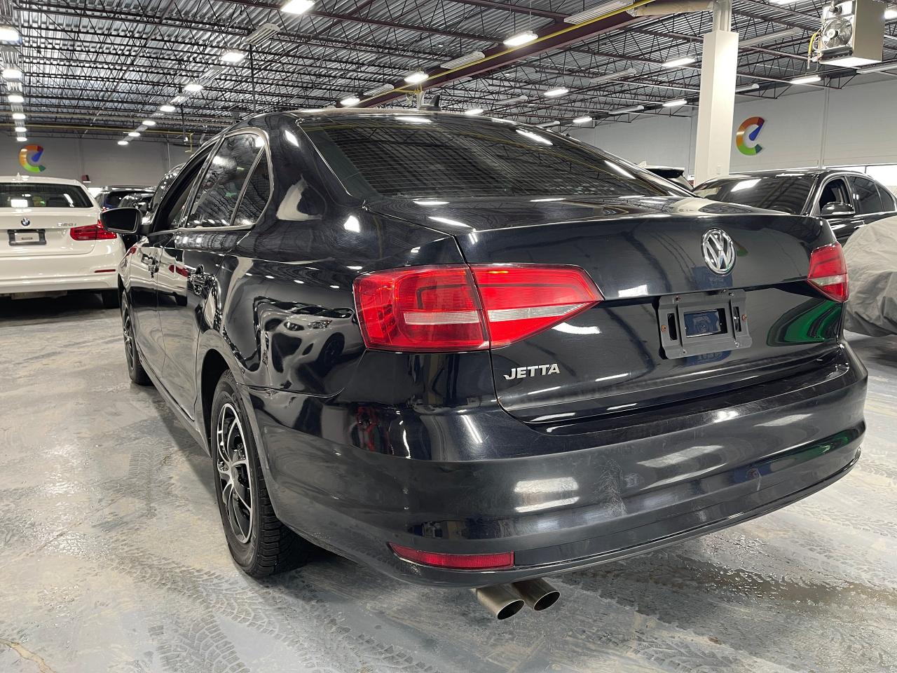 2015 Volkswagen Jetta Trendline Manual Photo2