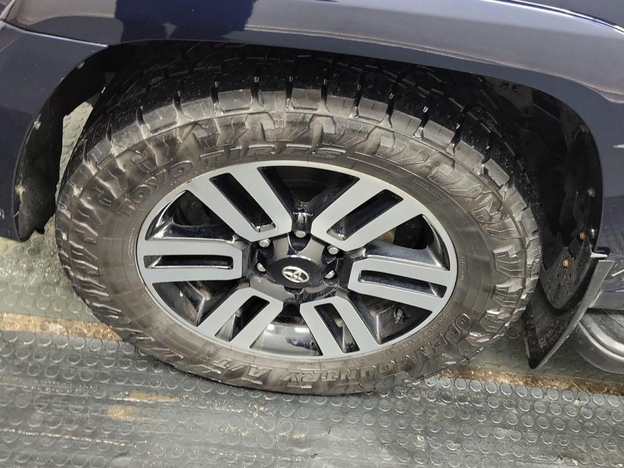 2023 Toyota 4Runner 4WD - Photo #3