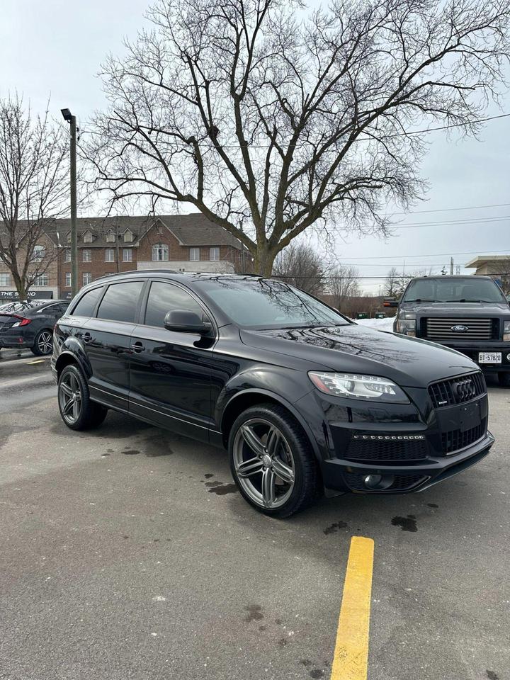2014 Audi Q7 BLACK OPTIC PACKAGE Photo