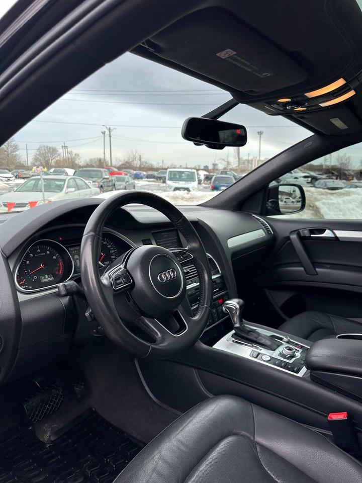 2014 Audi Q7 BLACK OPTIC PACKAGE Photo