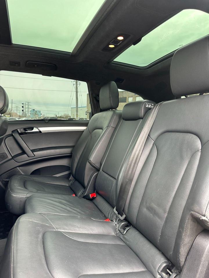 2014 Audi Q7 BLACK OPTIC PACKAGE Photo