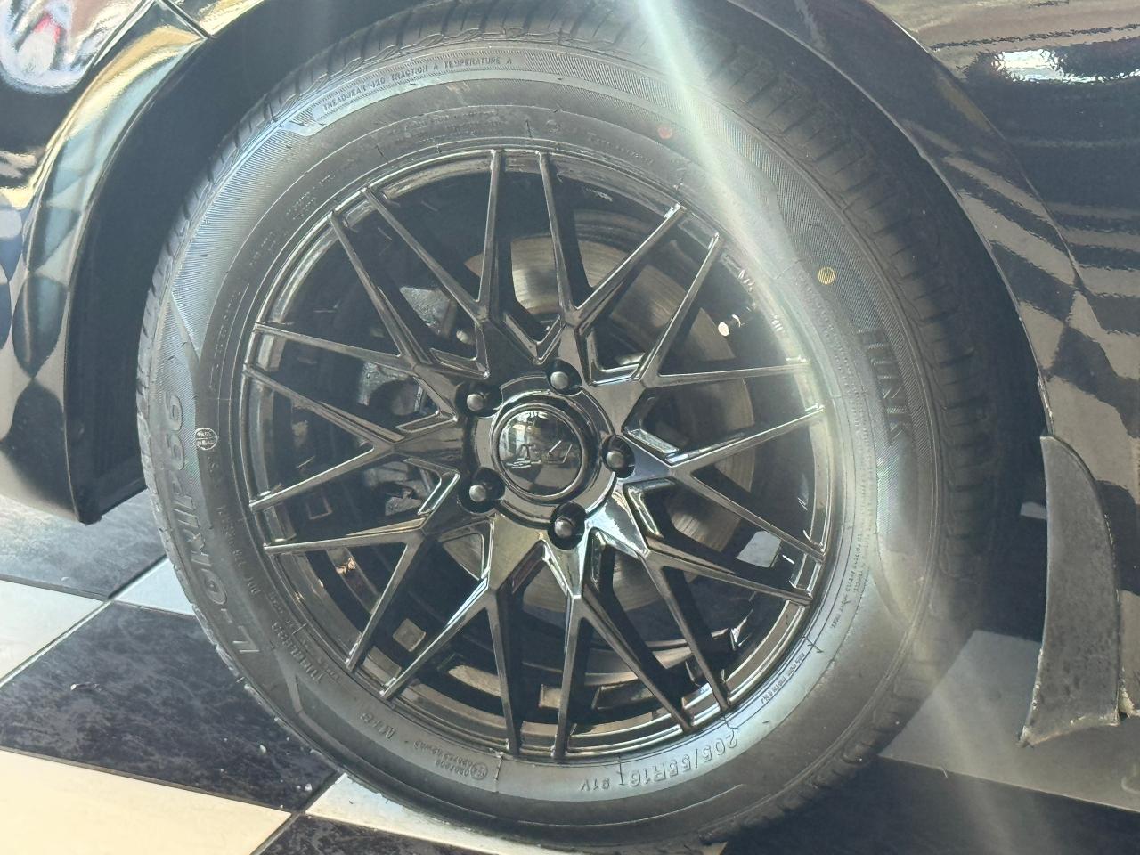 2017 Kia Forte LX+New Tires+Camera+ApplePlay+CLEAN CARFAX - Photo #50