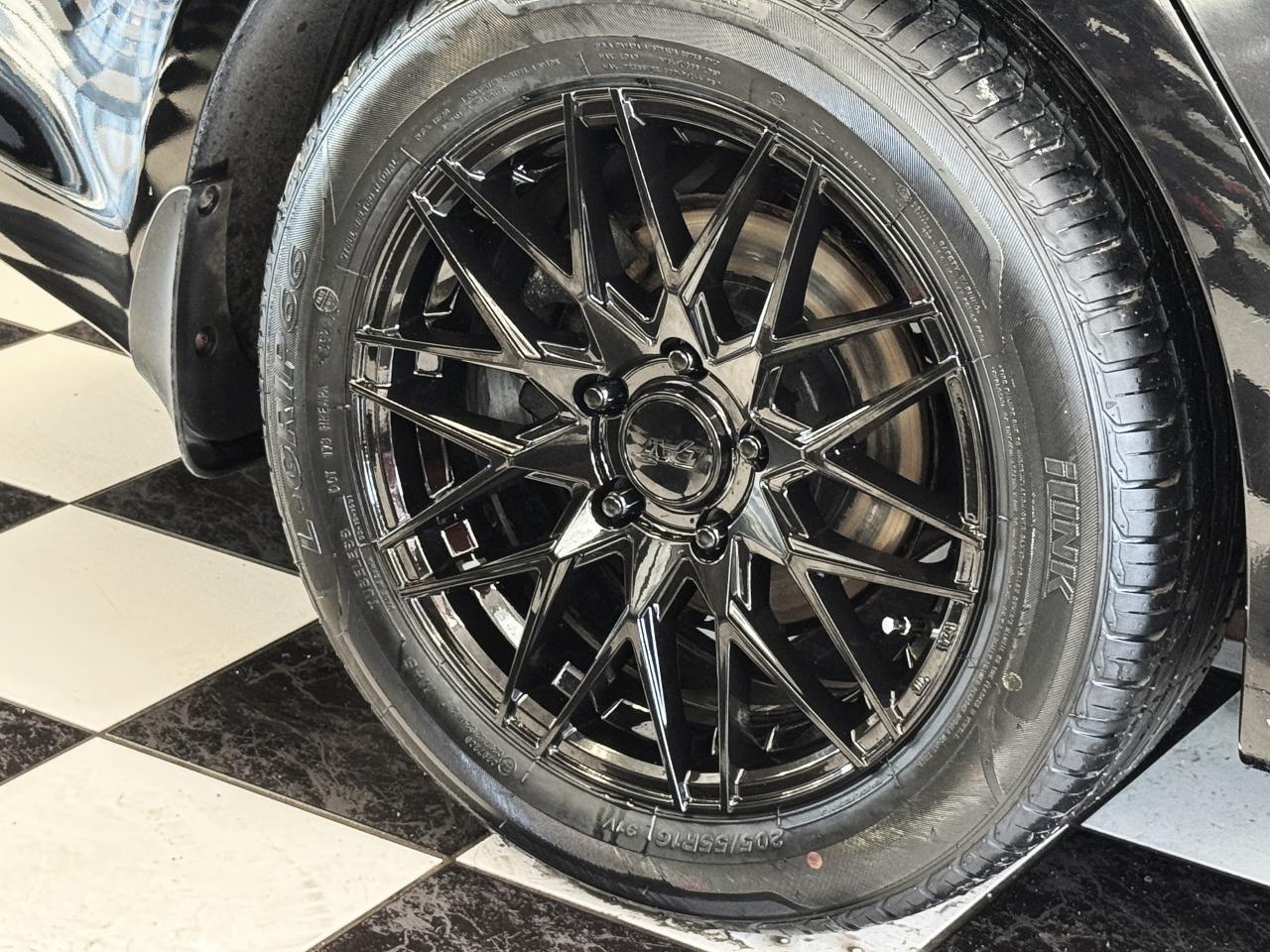 2017 Kia Forte LX+New Tires+Camera+ApplePlay+CLEAN CARFAX - Photo #52