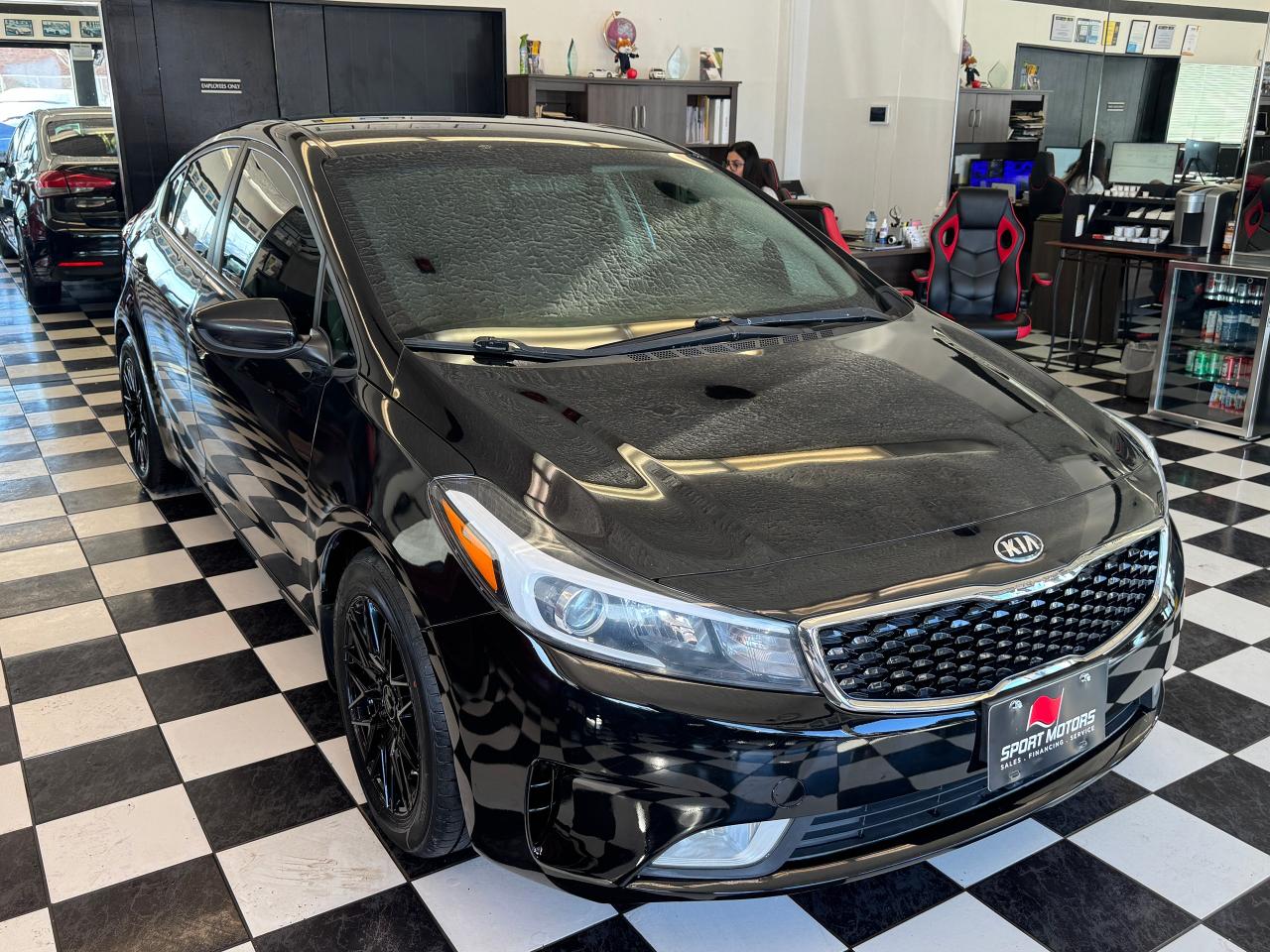 2017 Kia Forte LX+New Tires+Camera+ApplePlay+CLEAN CARFAX - Photo #8