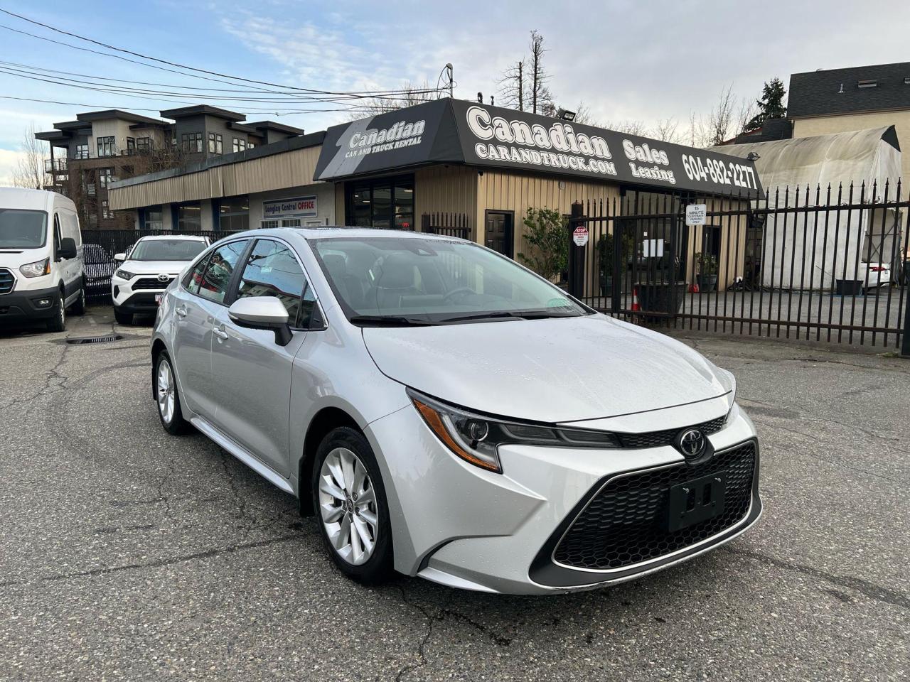 Used 2020 Toyota Corolla XLE for sale in Langley, BC