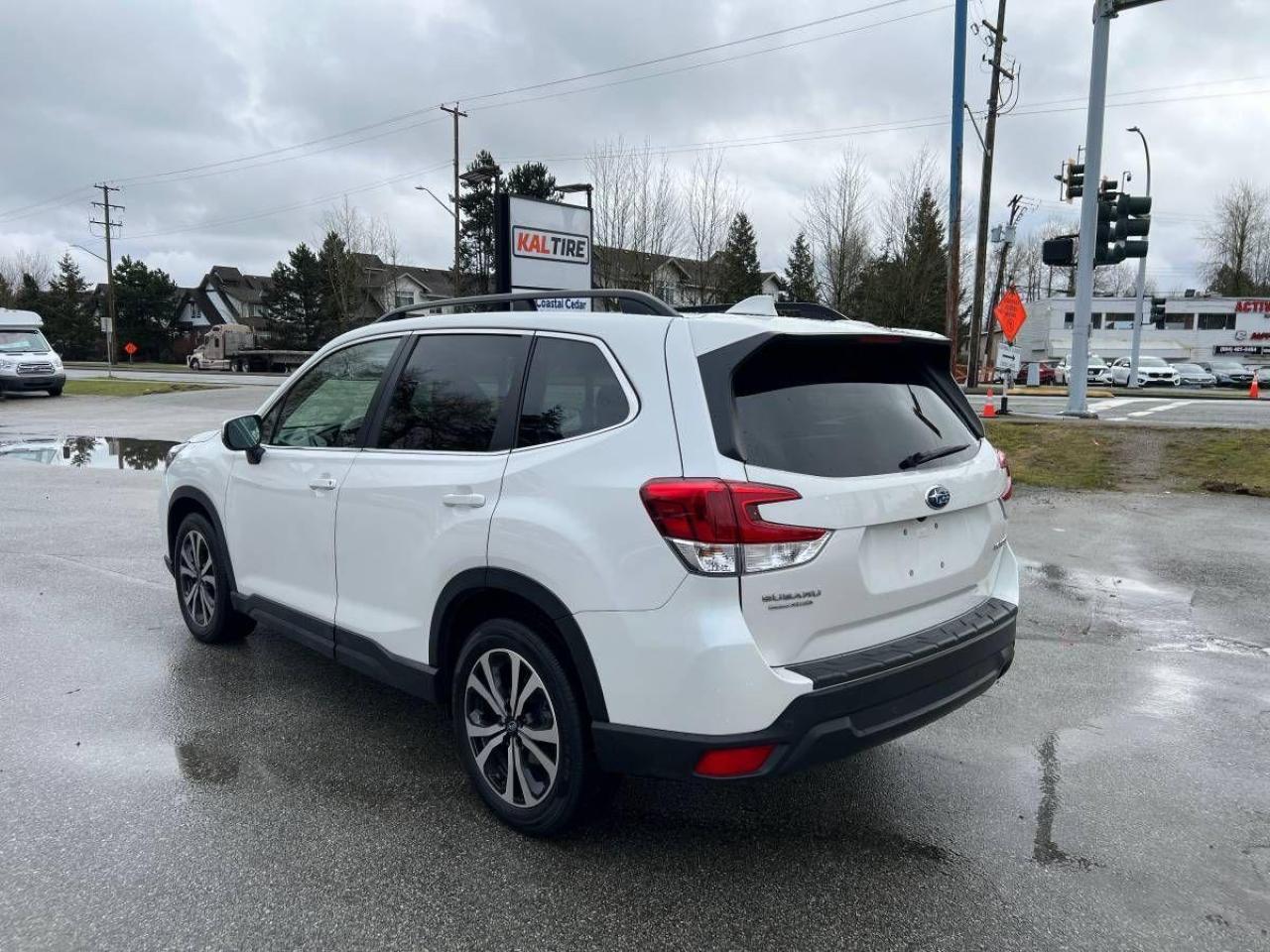 2021 Subaru Forester 2.5i Limited - Photo #7