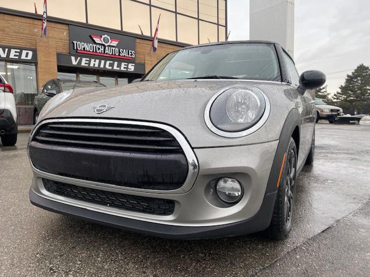 Used 2019 MINI Cooper Hardtop 2 Door COOPER for sale in North York, ON