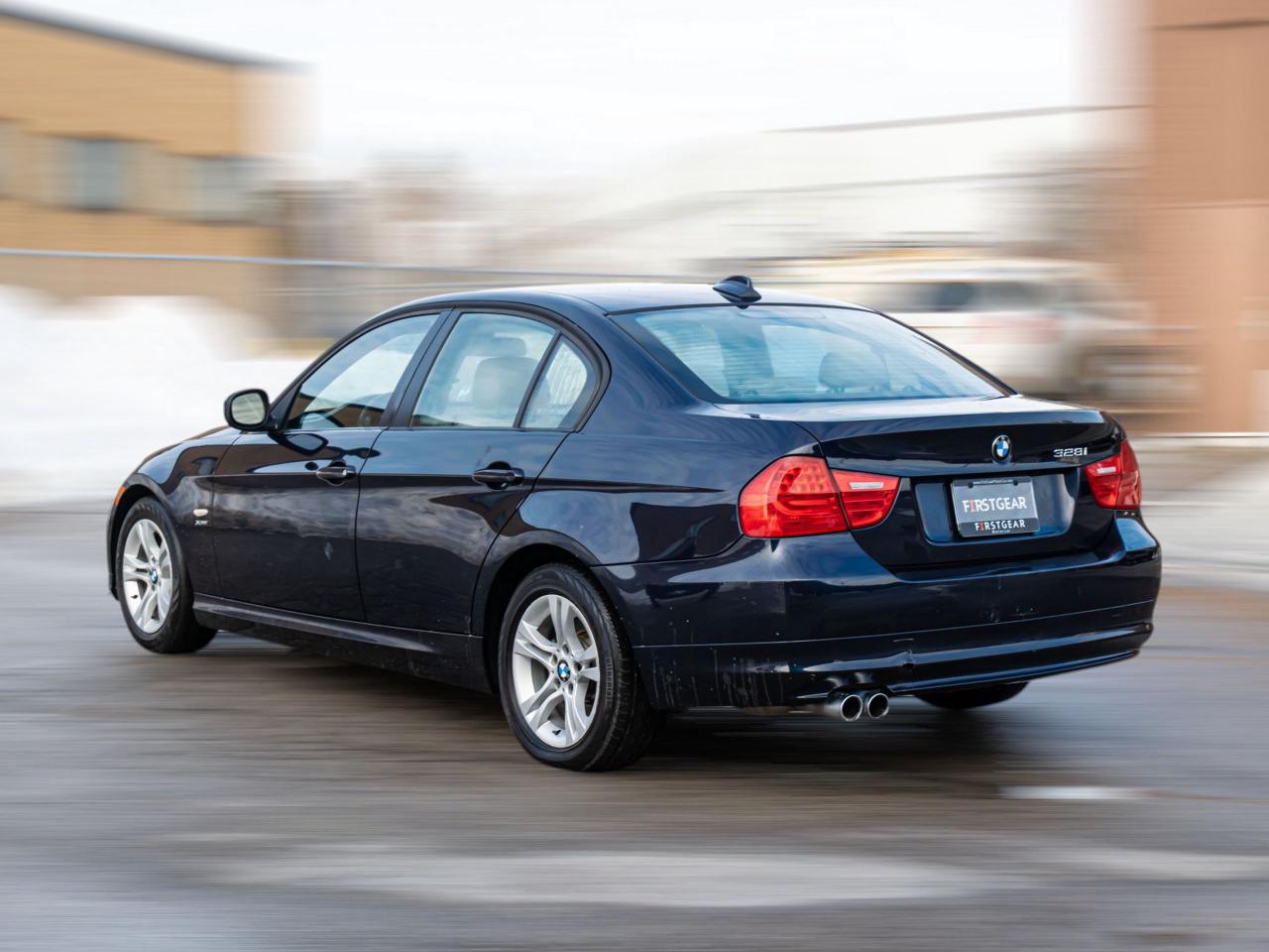 2009 BMW 3 Series 328i xDrive|AWD|LOW KM|PRICE TO SELL Photo4