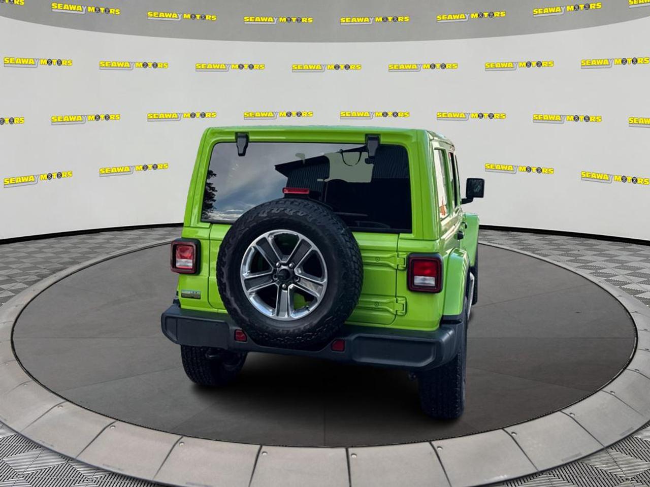 2021 Jeep Wrangler Unlimited Sahara Photo3