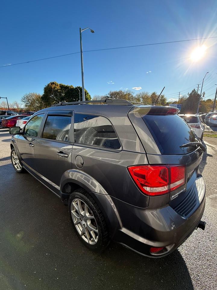 2014 Dodge Journey R/T Rallye Photo