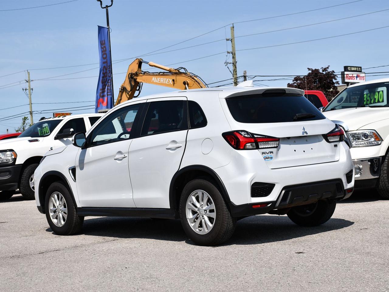 2023 Mitsubishi RVR SE AWD ~Heated Seats ~Camera ~Bluetooth ~Alloys Photo4