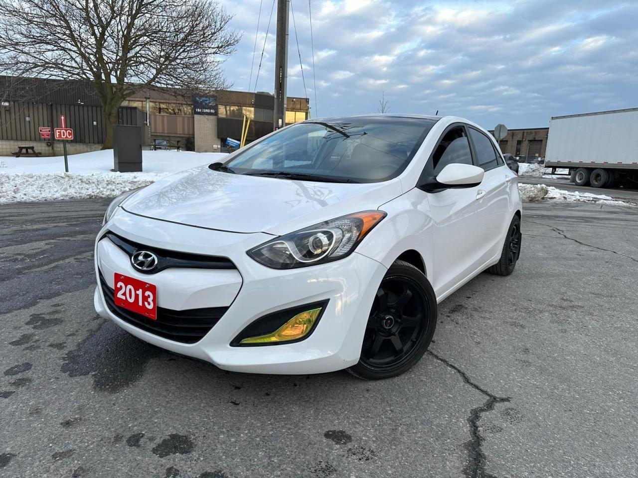 2013 Hyundai Elantra GT GT GLS // CERTIFIED // 3Y WARRANTY AVL // SUNROOF Photo4