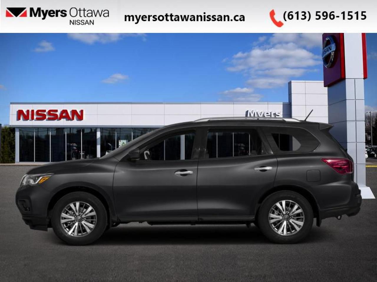 Used 2017 Nissan Pathfinder Platinum  - Sunroof -  Navigation for sale in Ottawa, ON