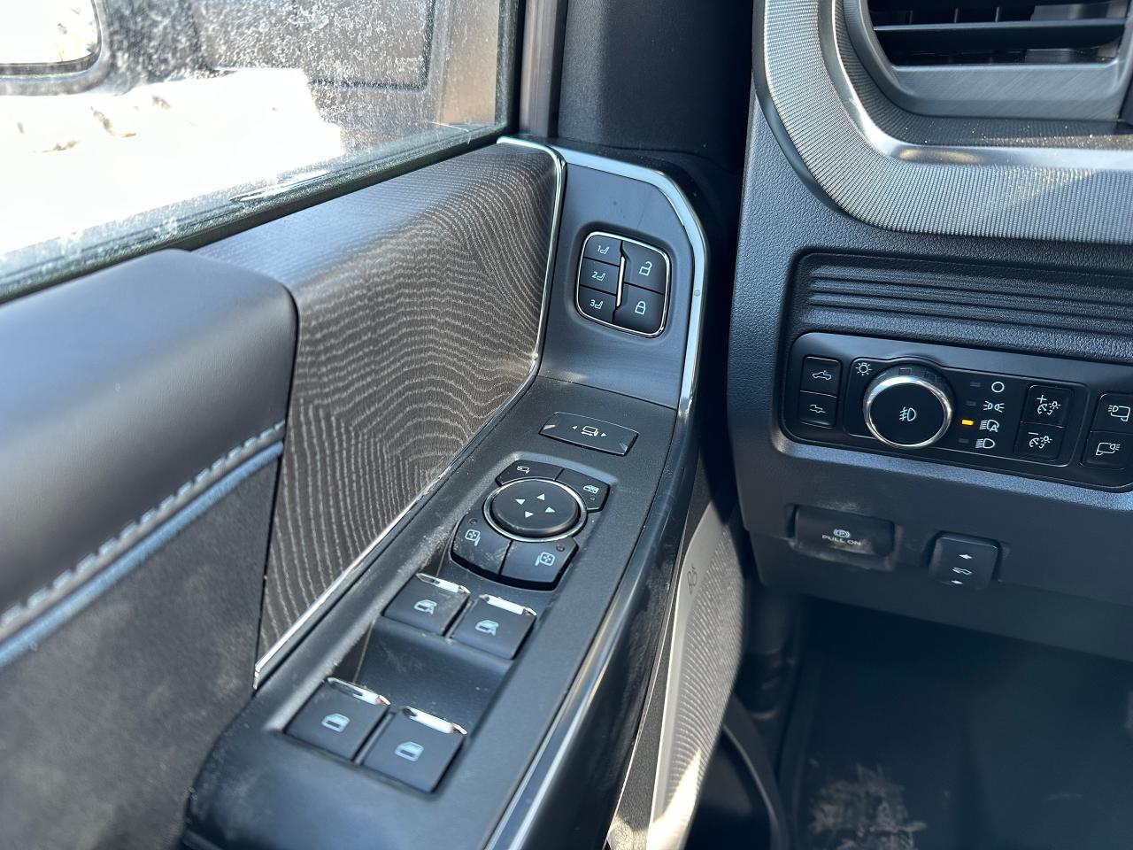 2025 Ford F-250 Super Duty SRW PLATINUM 4WD Crew Cab 6.75' Box 703A Photo5