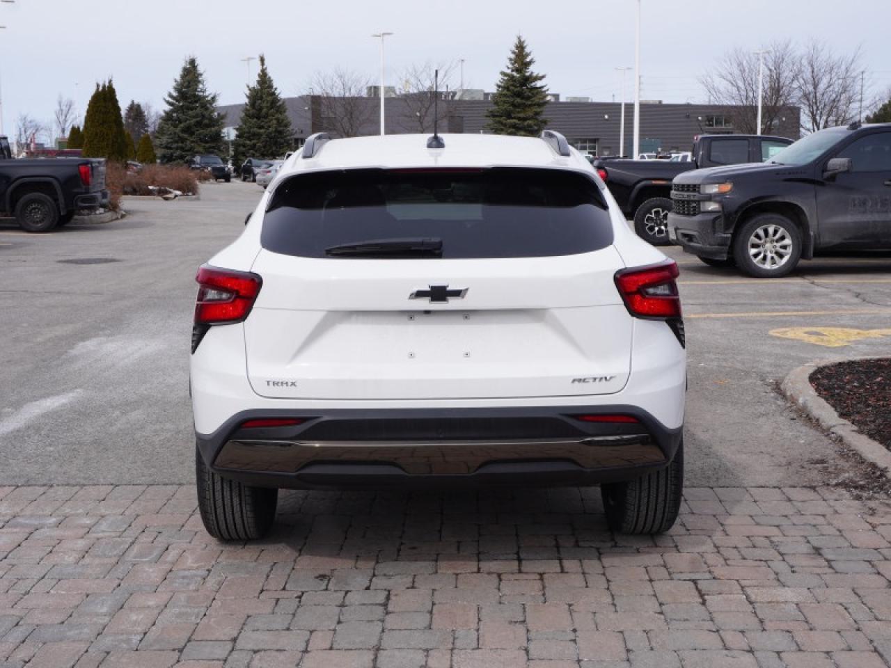 2025 Chevrolet Trax ACTIV  - Leather Seats -  Remote Start Photo4