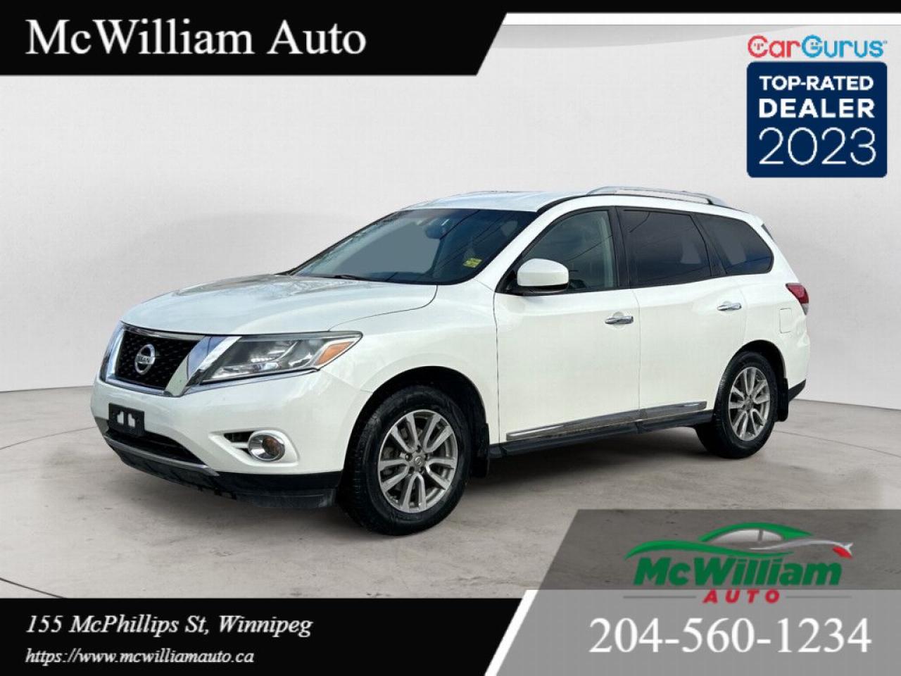 Used 2015 Nissan Pathfinder SL |FULLY LOADED|LOCAL| for sale in Winnipeg, MB