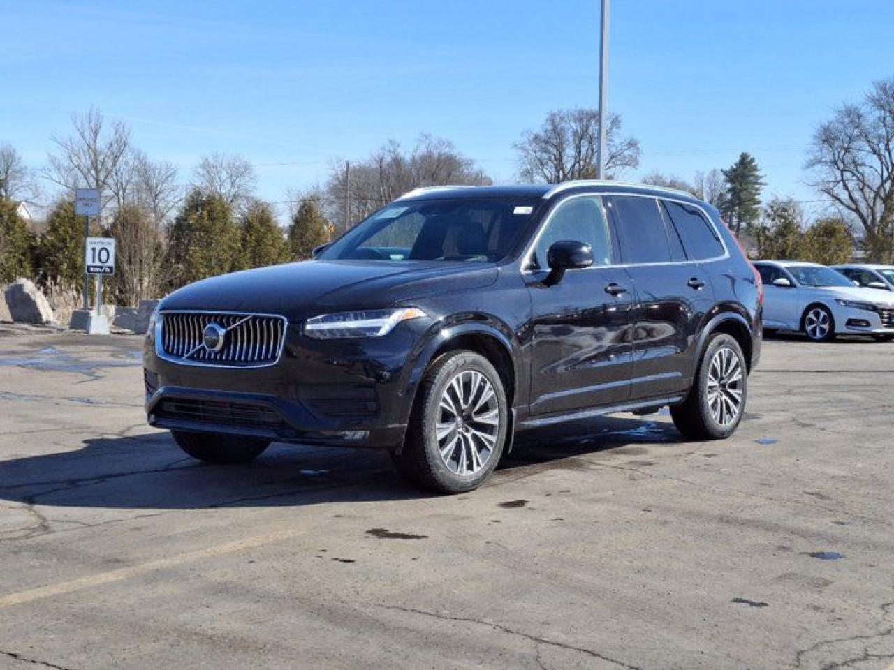 Used 2021 Volvo XC90 Momentum AWD | Leather | Sunroof | Adaptive Cruise | 3rd Row | Heated Seats | Rear Camera | for sale in Guelph, ON