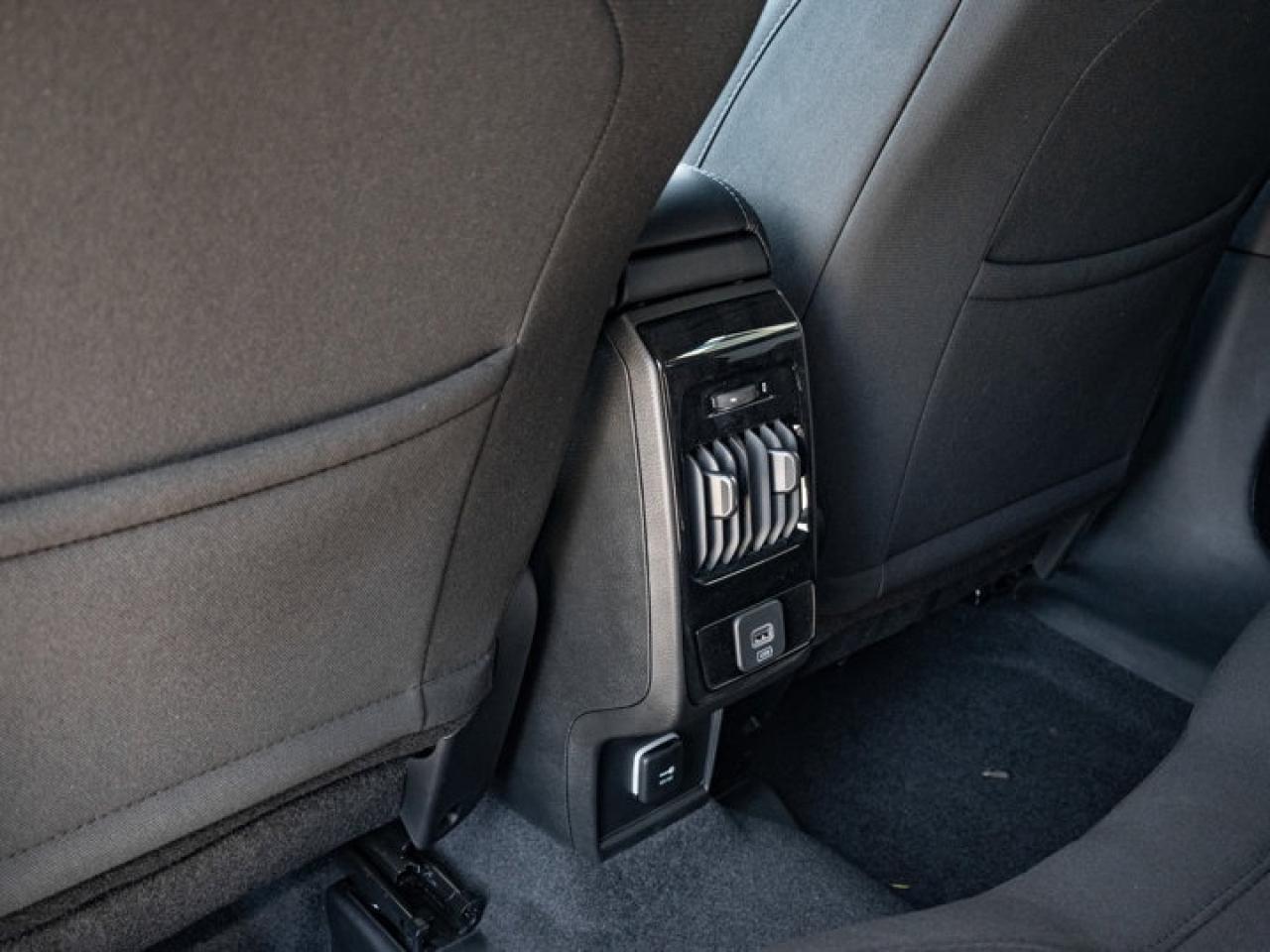 2025 Jeep Compass Sport Photo