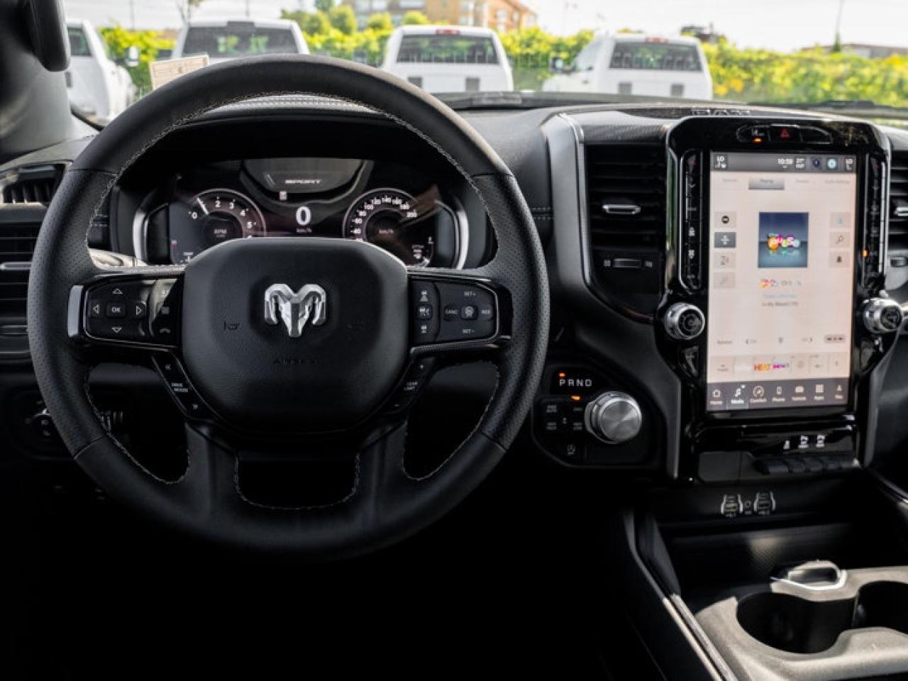 2025 RAM 1500 SPORT Photo2