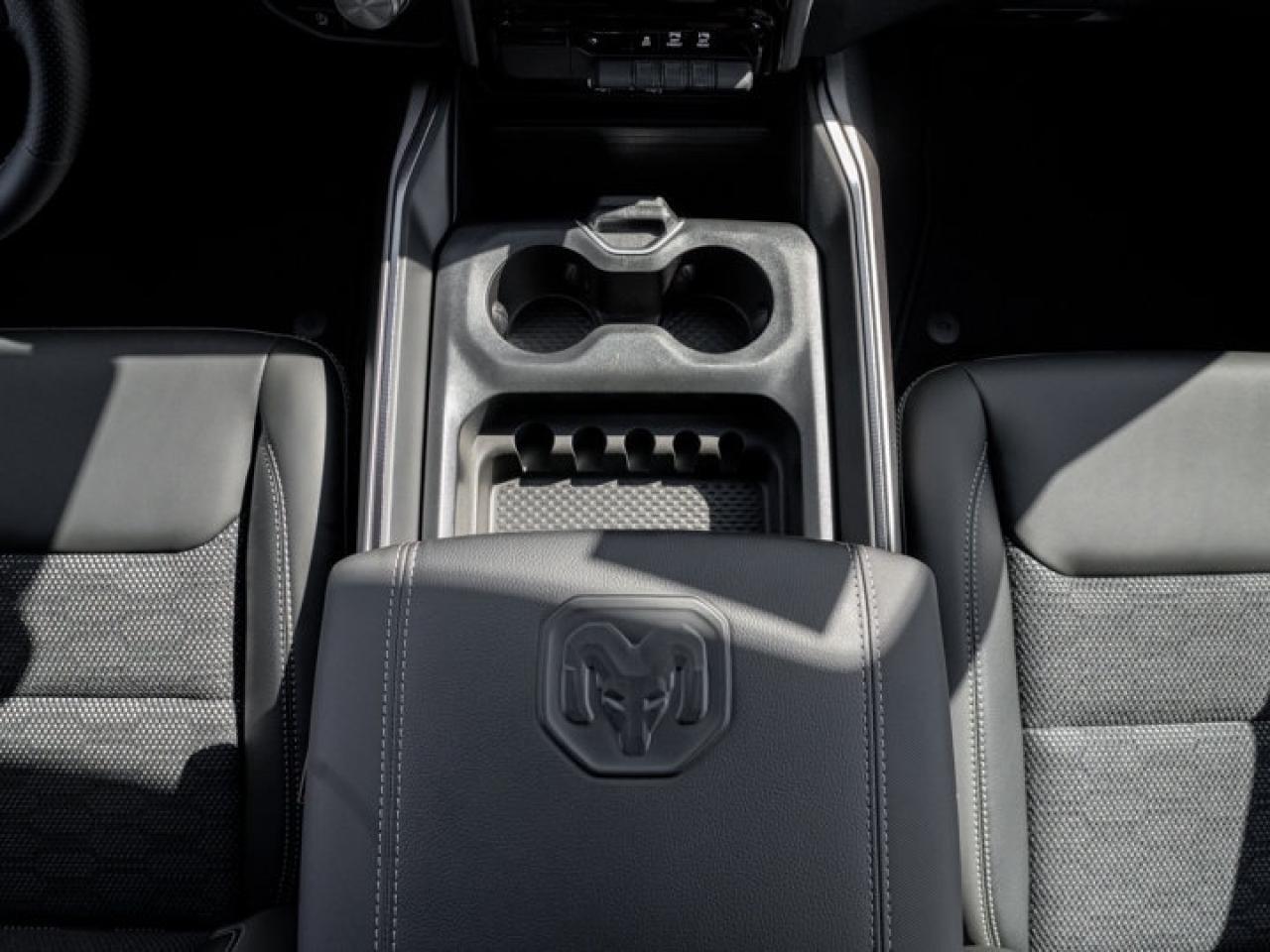 2025 RAM 1500 SPORT Photo