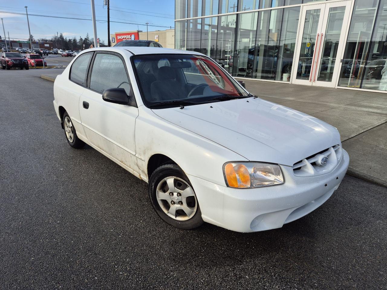 Used 2000 Hyundai Accent GS for sale in Yarmouth, NS