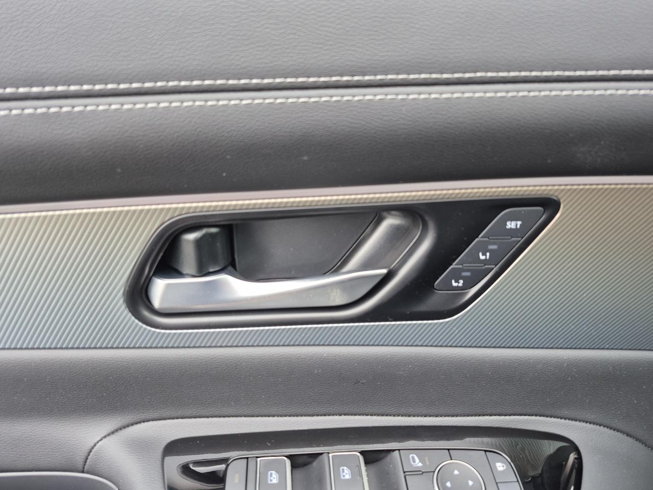 2025 Nissan Murano SL Photo31