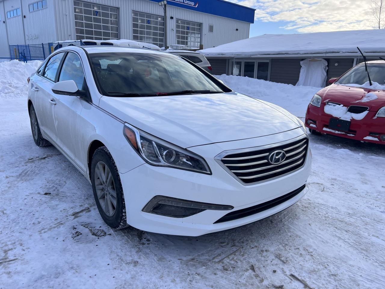 2017 Hyundai Sonata SE - Photo #2