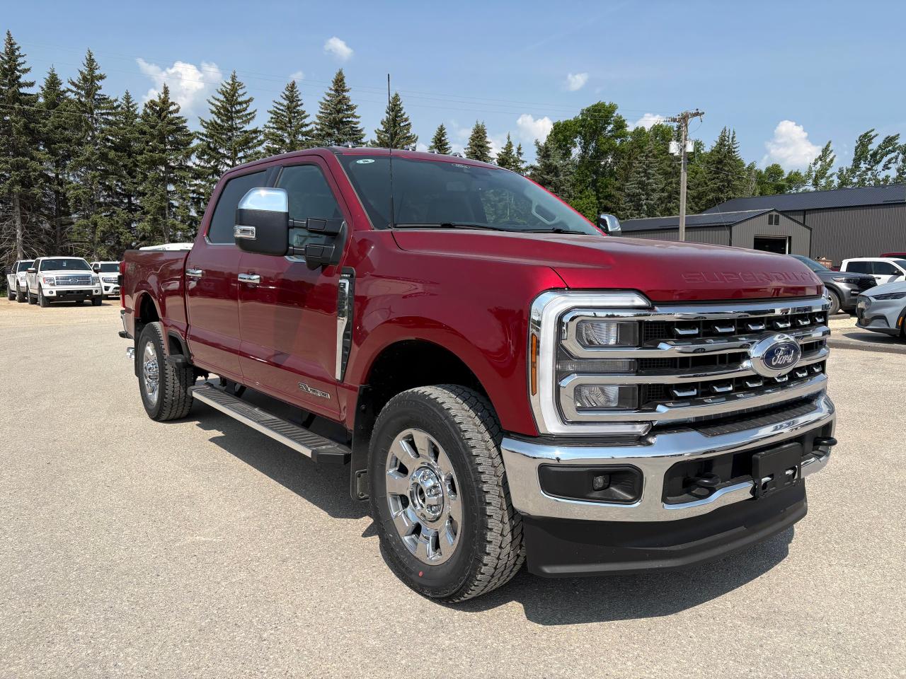 2025 Ford F-350 Super Duty SRW LARIAT 4WD CREW CAB 6.75' BOX Photo3