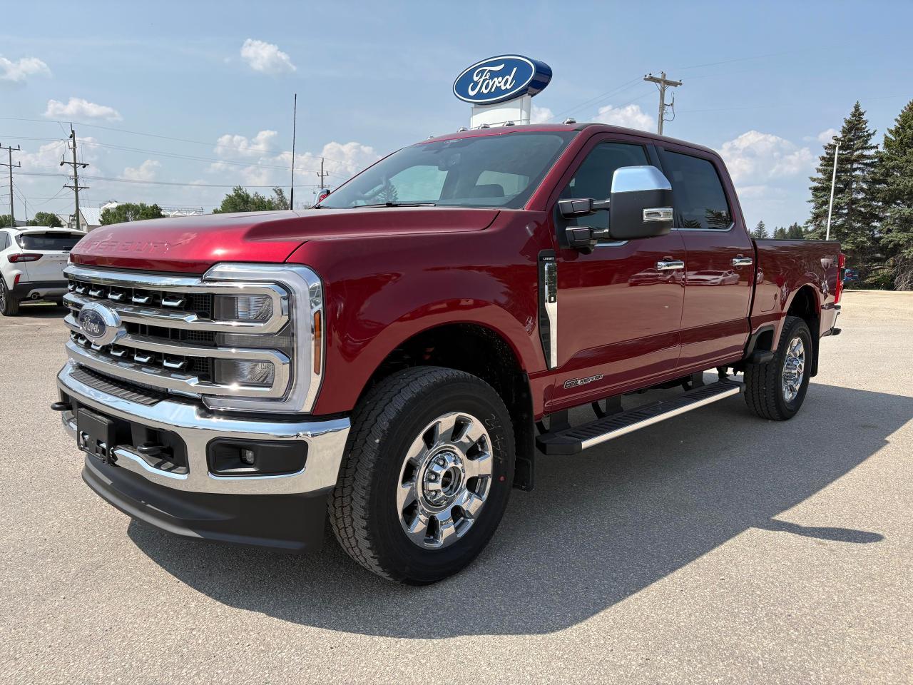 2025 Ford F-350 Super Duty SRW LARIAT 4WD CREW CAB 6.75' BOX Photo1