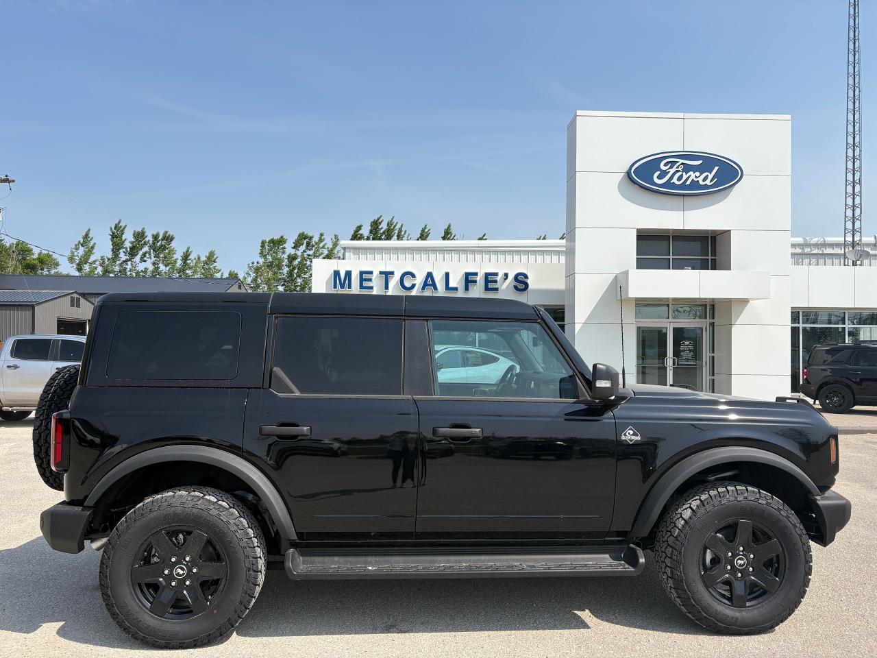 2025 Ford Bronco OUTER BANKS 4 DOOR 4X4 Photo0