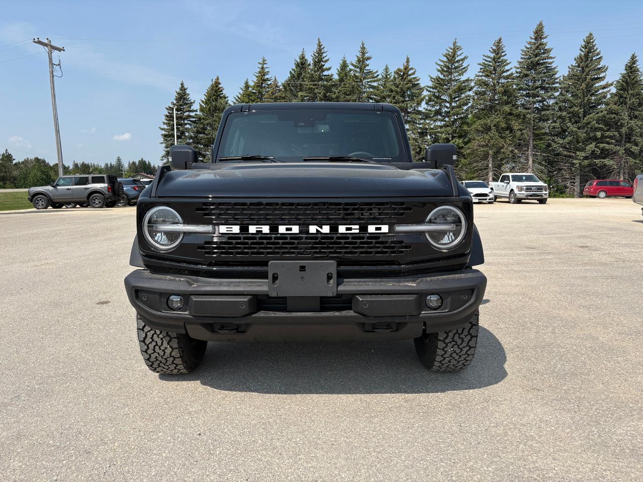 2025 Ford Bronco OUTER BANKS 4 DOOR 4X4 Photo5