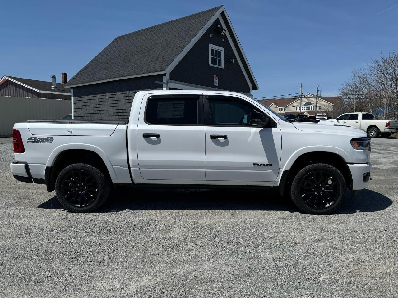 2025 RAM 1500 Limited 4x4 Crew Cab 5'7" Box Photo4