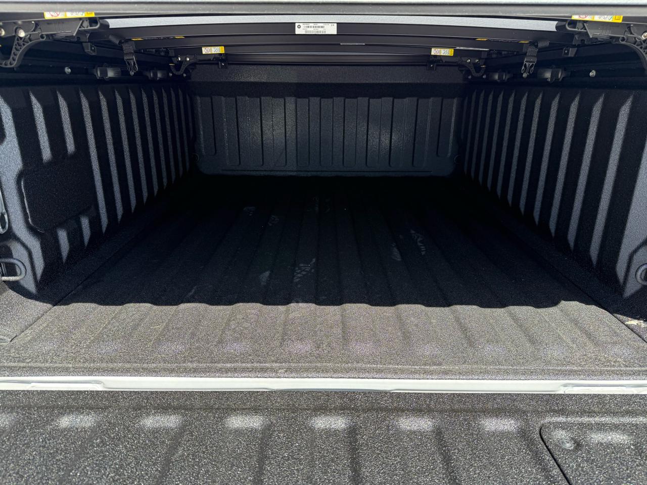 2025 RAM 1500 Limited 4x4 Crew Cab 5'7" Box Photo29