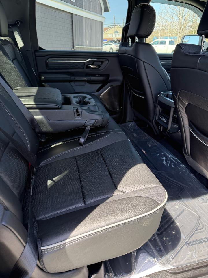 2025 RAM 1500 Limited 4x4 Crew Cab 5'7" Box Photo24