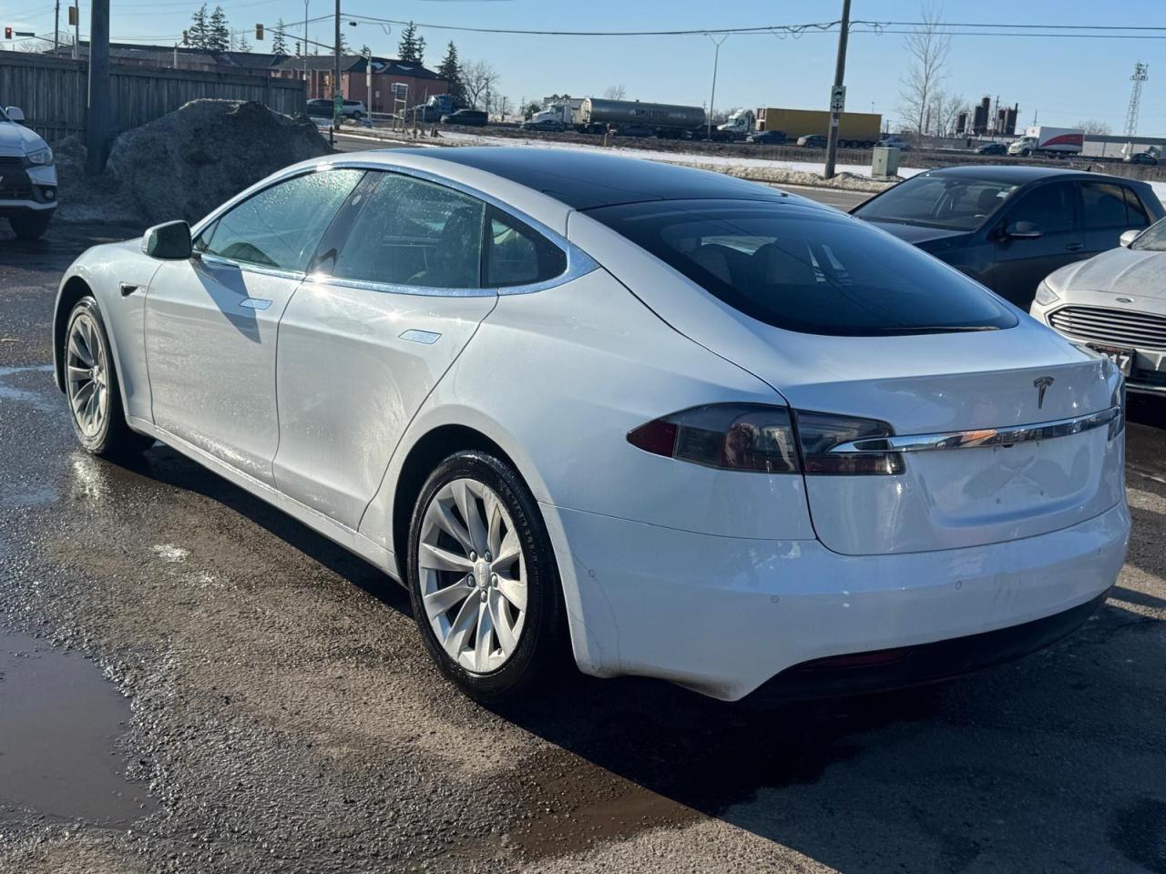 2017 Tesla Model S 100D, AWD, MCU2, FACTORY WARRANTY, CERTIFIED - Photo #3