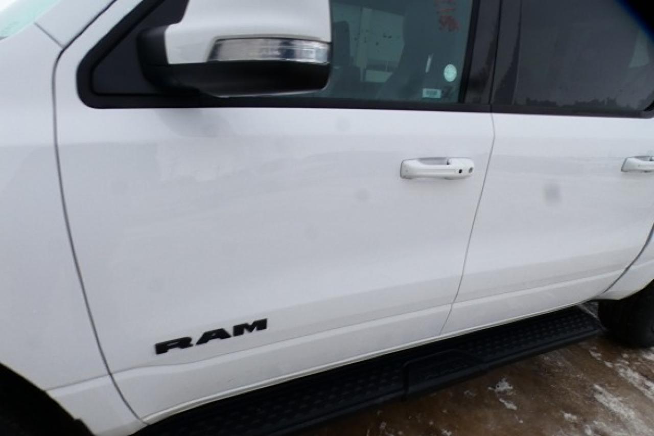 2022 Dodge Ram 1500 Sport 4x4 Crew Cab 5'7" Box w/H&C L, NAV, BUC - Photo #25
