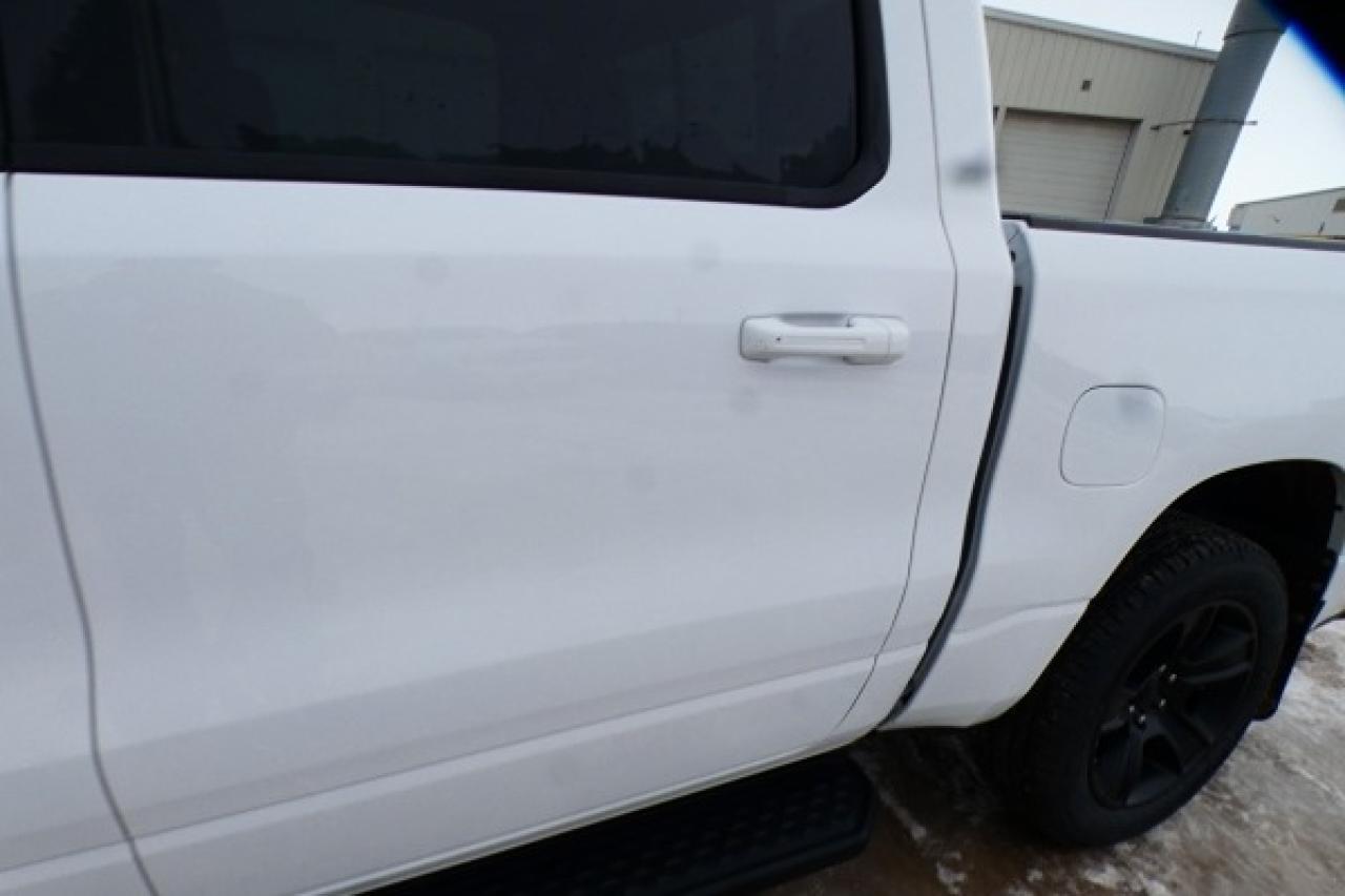 2022 Dodge Ram 1500 Sport 4x4 Crew Cab 5'7" Box w/H&C L, NAV, BUC - Photo #23